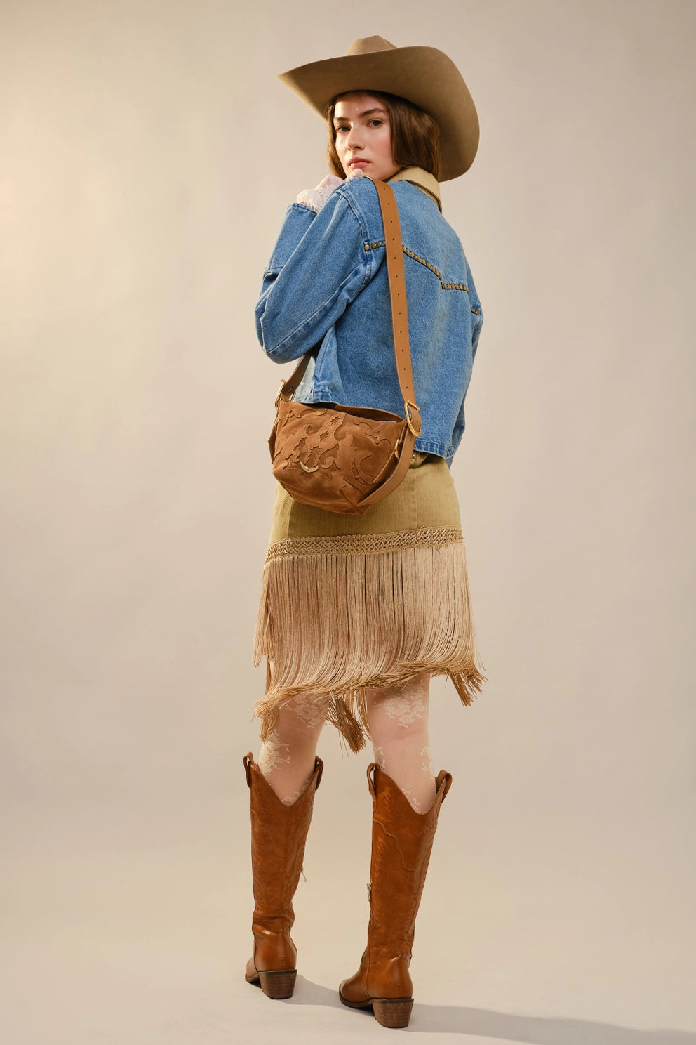 Stud Trimmed Cropped Denim Jacket