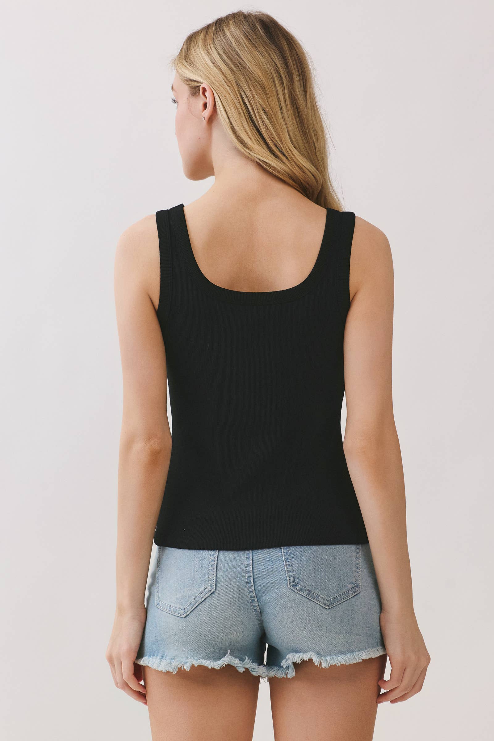 SCOOP NECK RIBBED SLEEVELESS TANK TOP