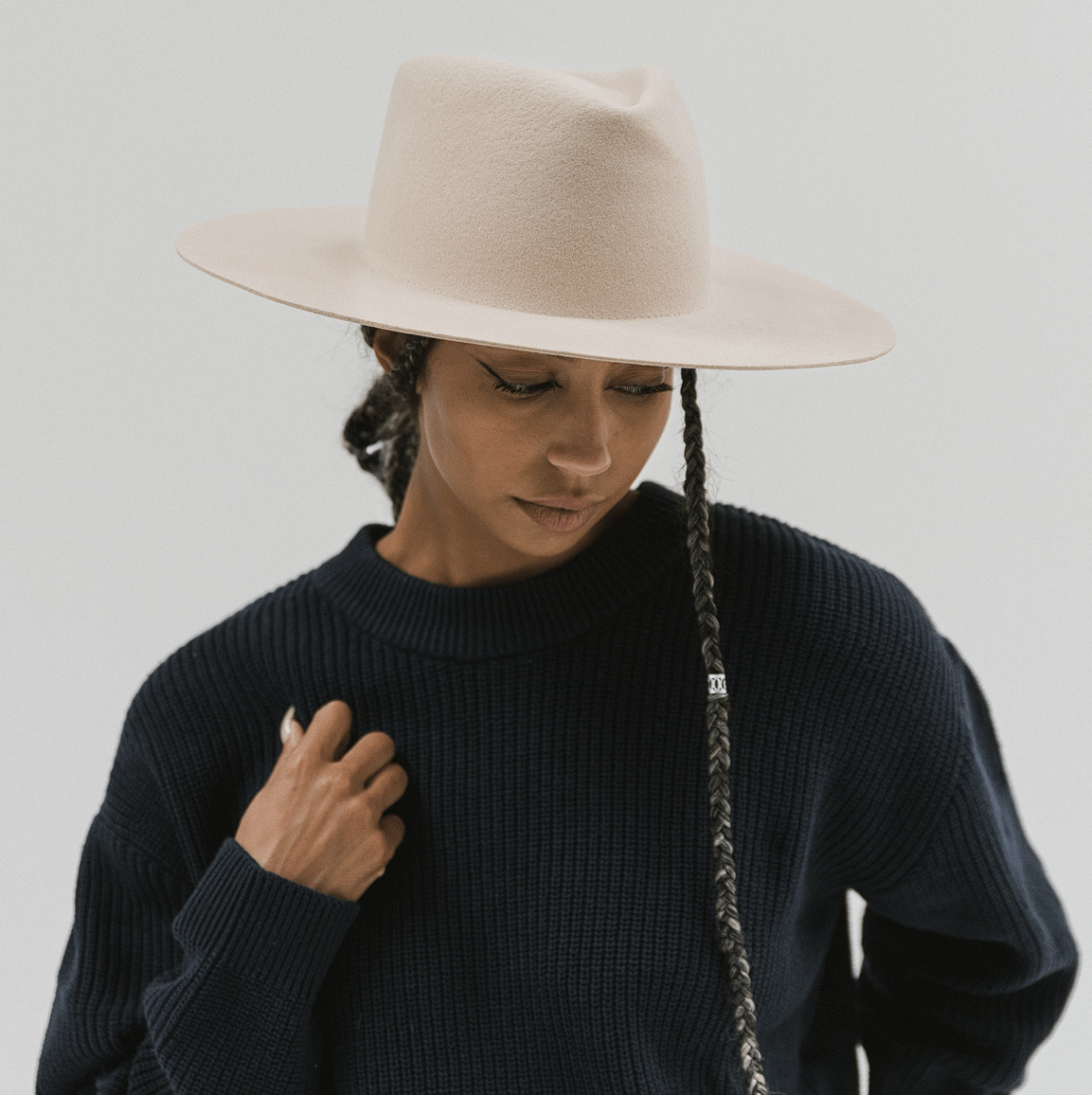 Gigi pip - Dakota Triangle Crown