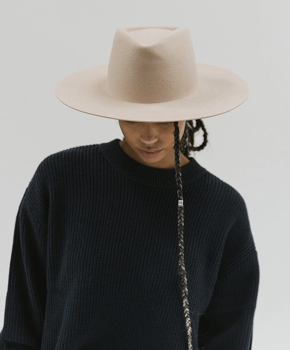 Gigi pip - Dakota Triangle Crown