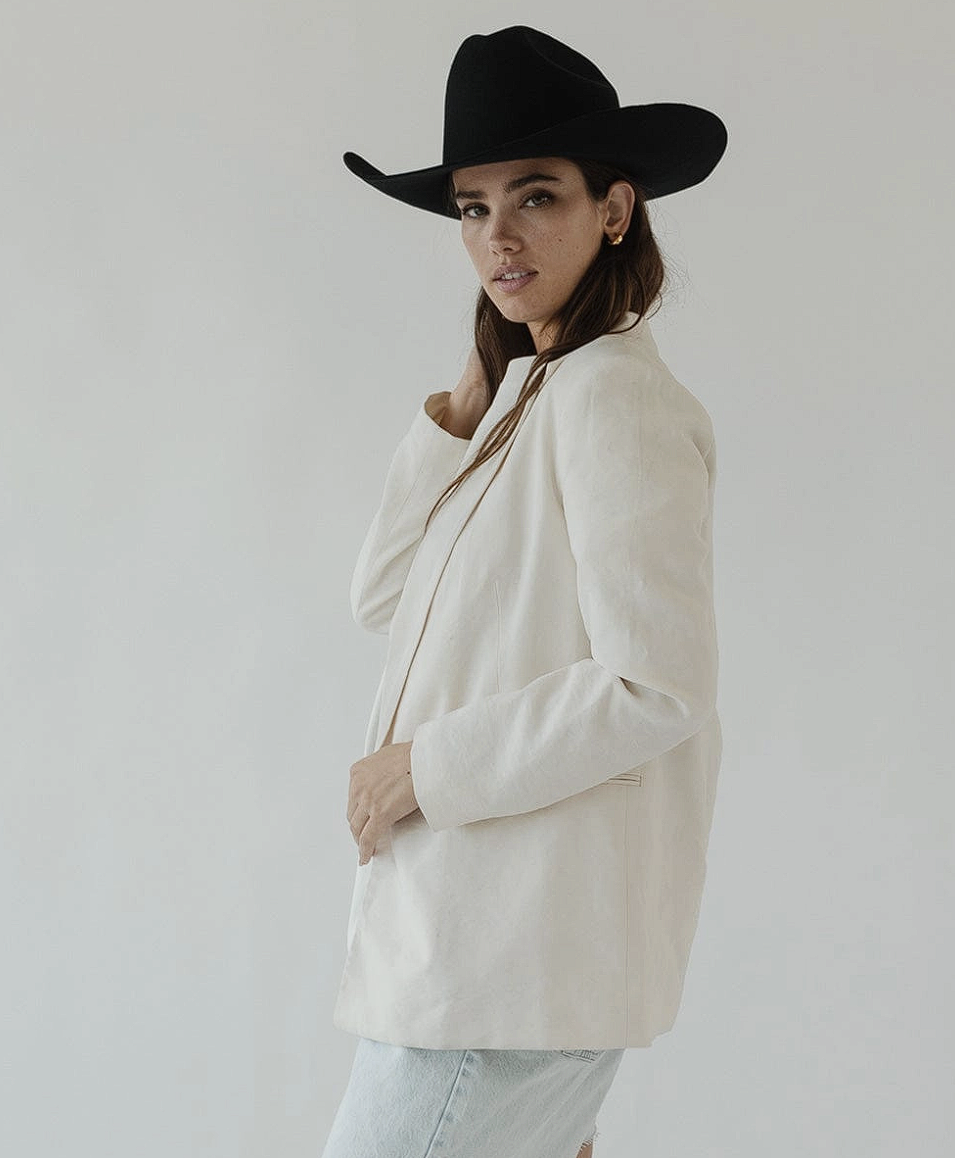 Gigi Pip - Teddy Cattleman