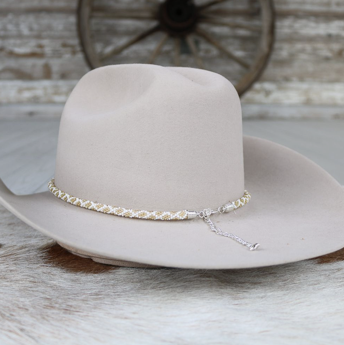 Round Beaded Hat Band (White & Gold)