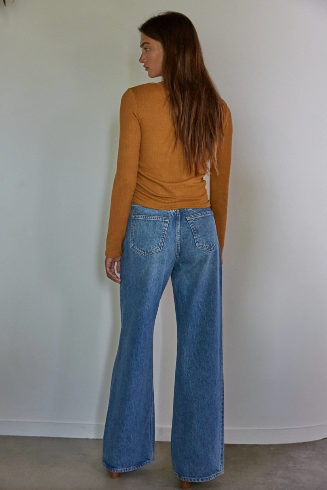 Ruched Ribbed Knit Long Sleeve Top