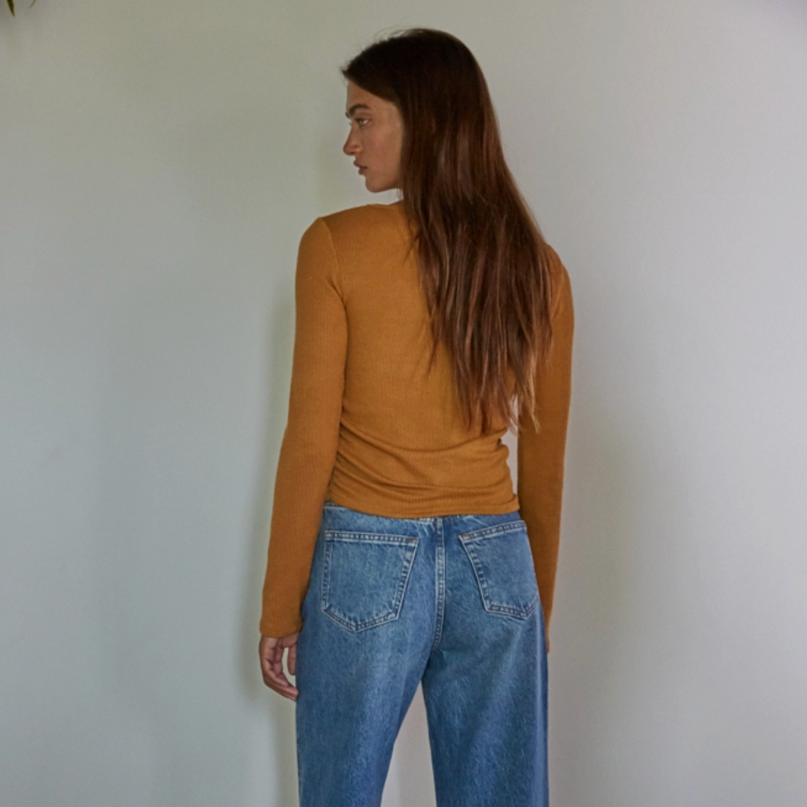 Ruched Ribbed Knit Long Sleeve Top