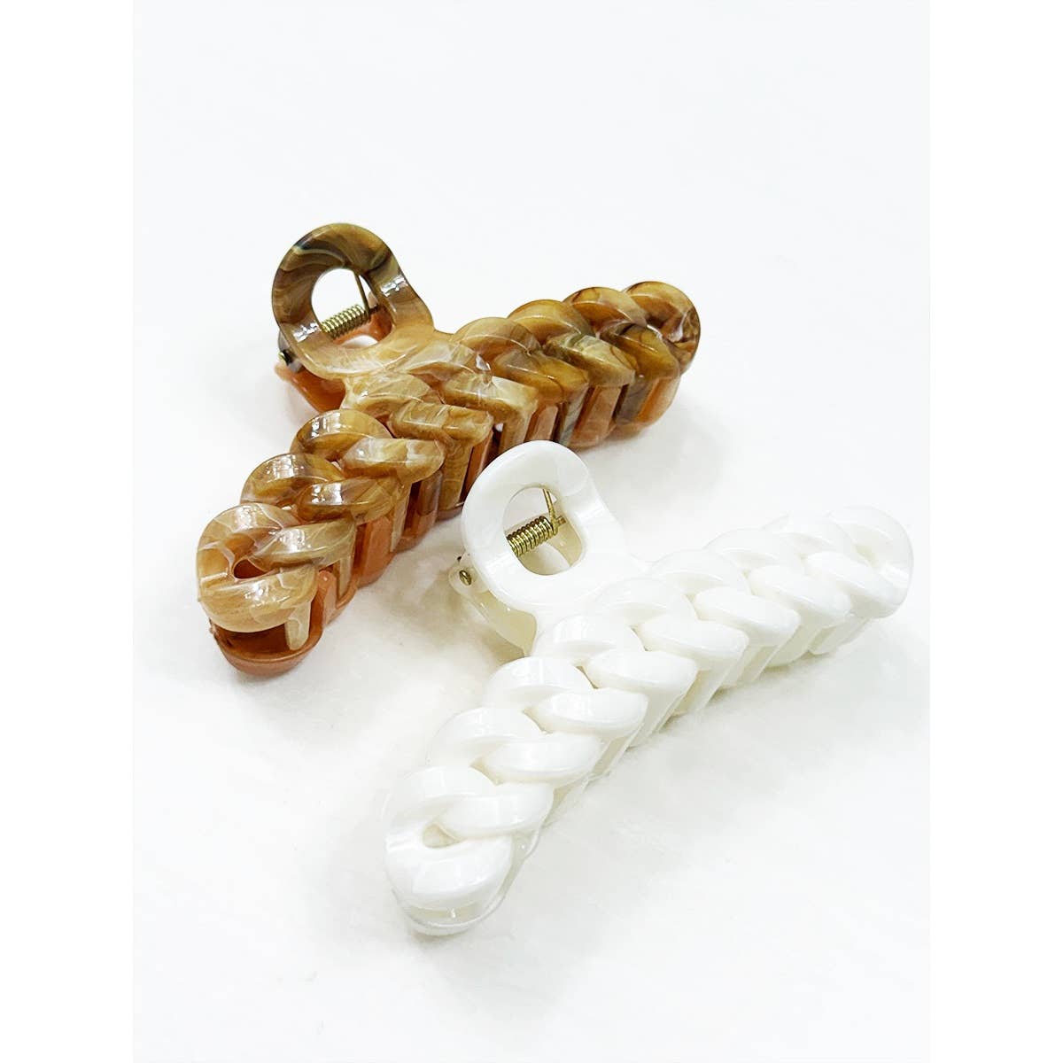 Neutral Tone Marble Chain Pattern Hair Claw Clip