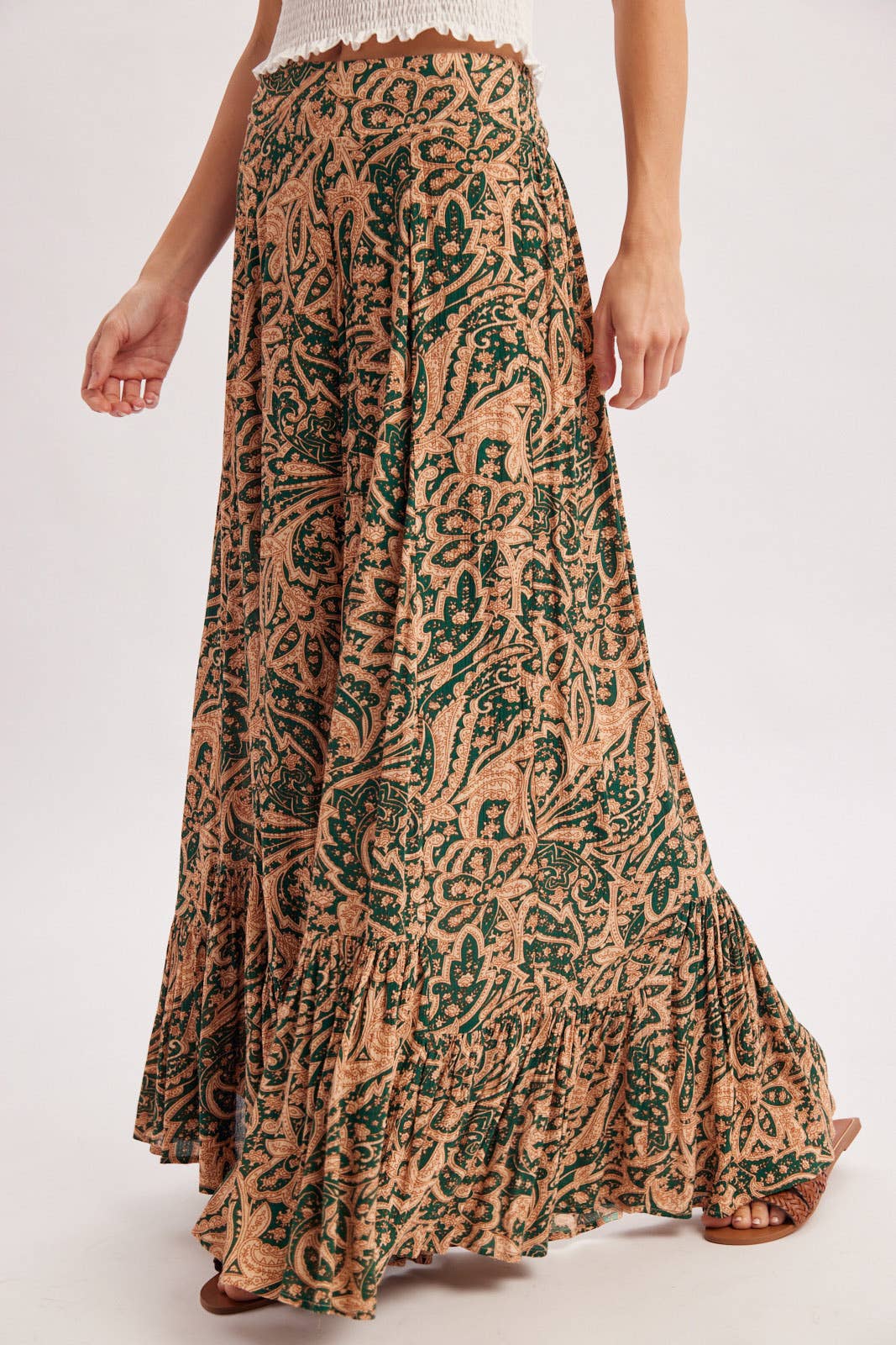 PAISLEY PRINT WIDE RUFFLED PANTS