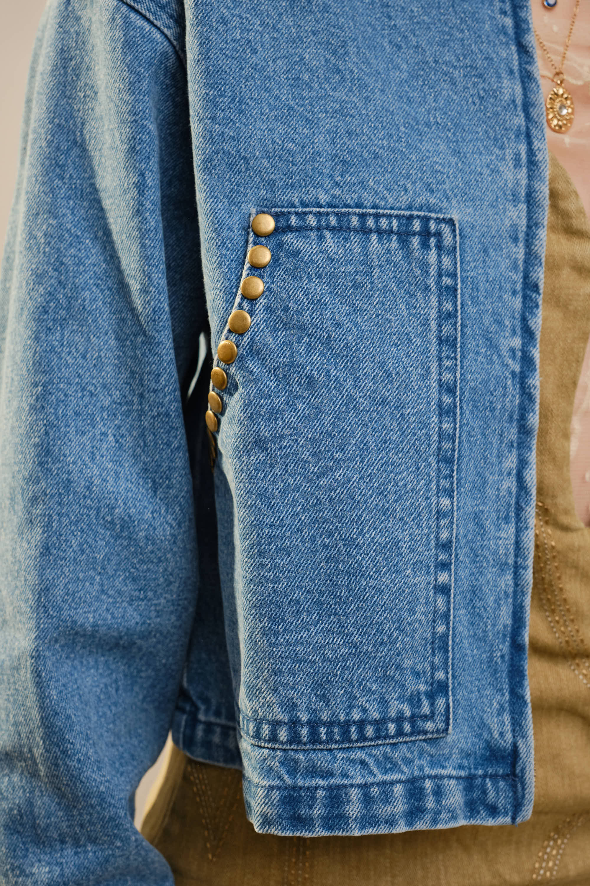 Stud Trimmed Cropped Denim Jacket