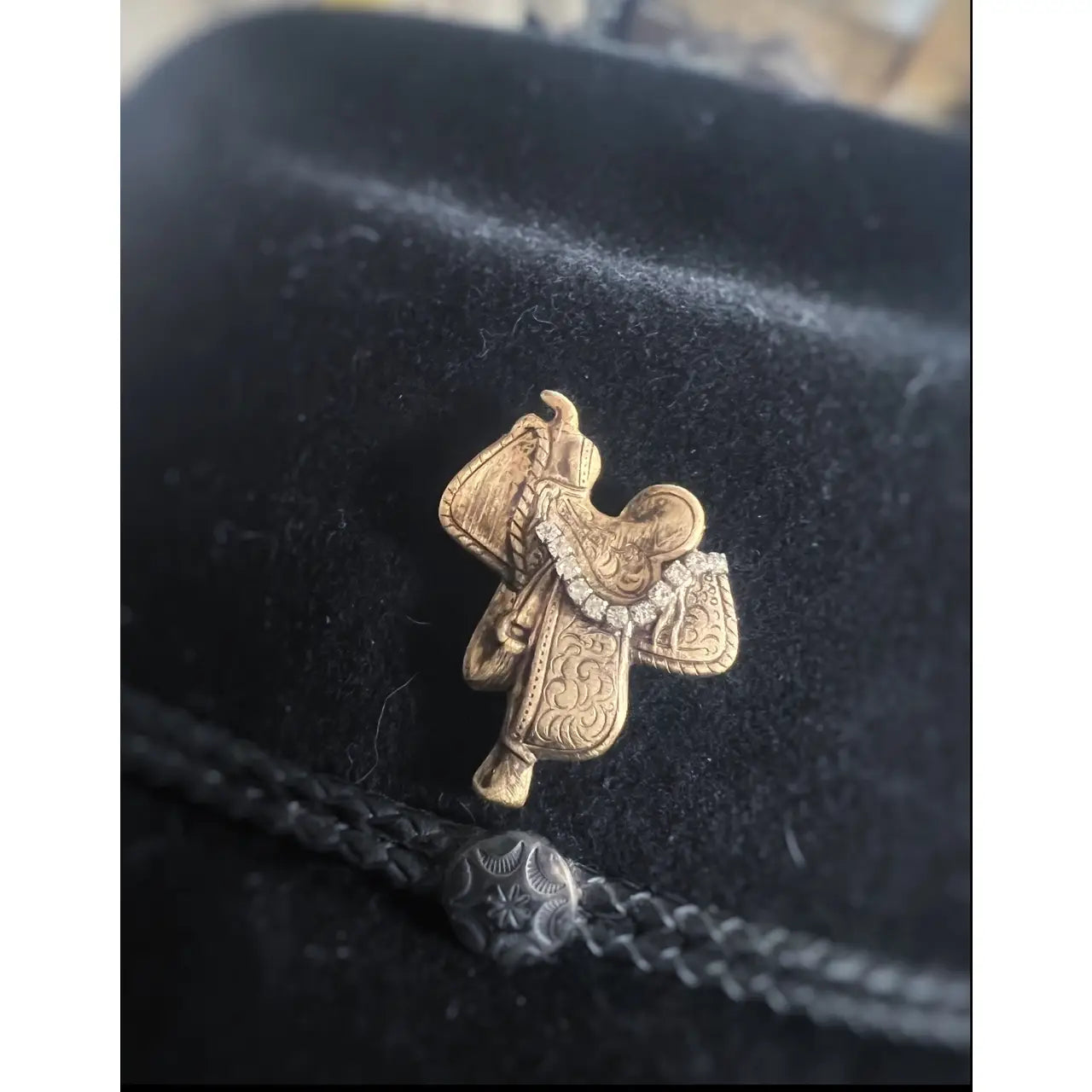 Brass Patina Rhinestone Western Saddle Hat Pin