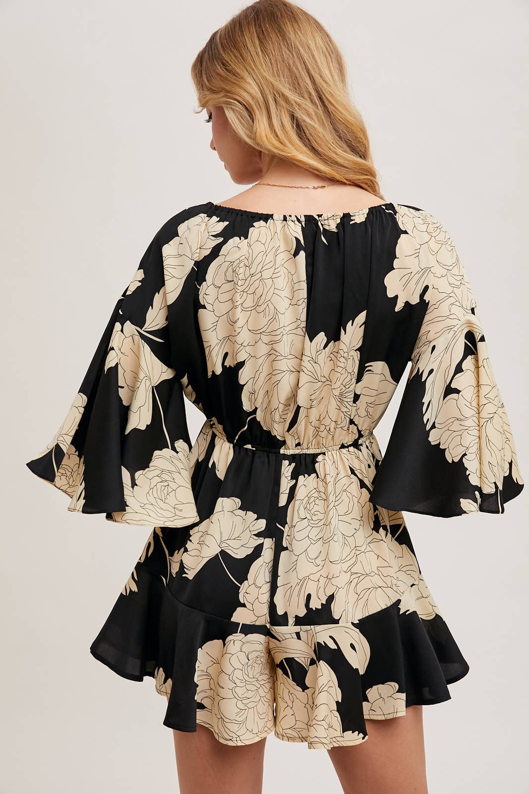 Floral Print Off-the-Shoulder Bell Sleeved Romper
