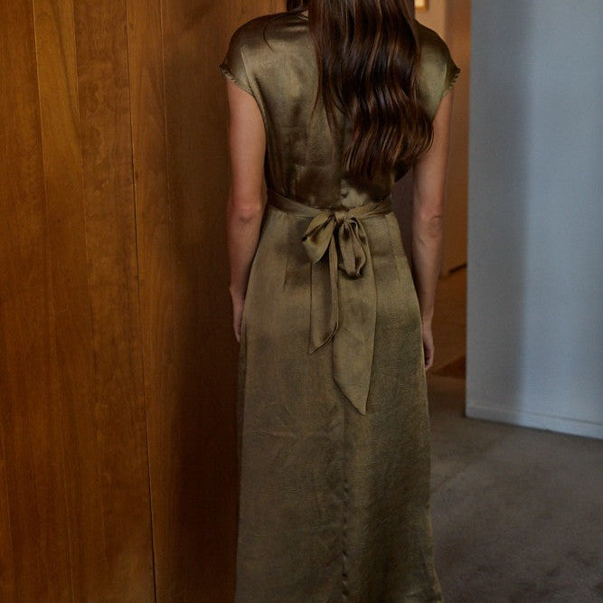 Woven Polyester Satin Cross Front Tie Strap Maxi Dress