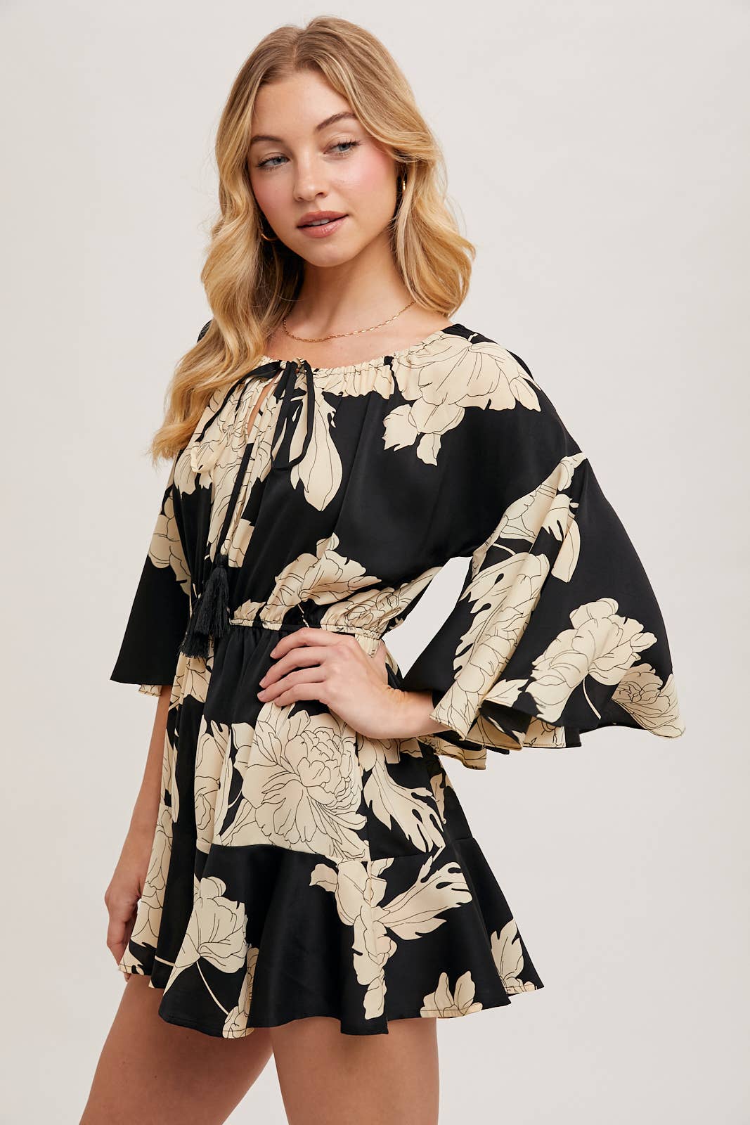 Floral Print Off-the-Shoulder Bell Sleeved Romper