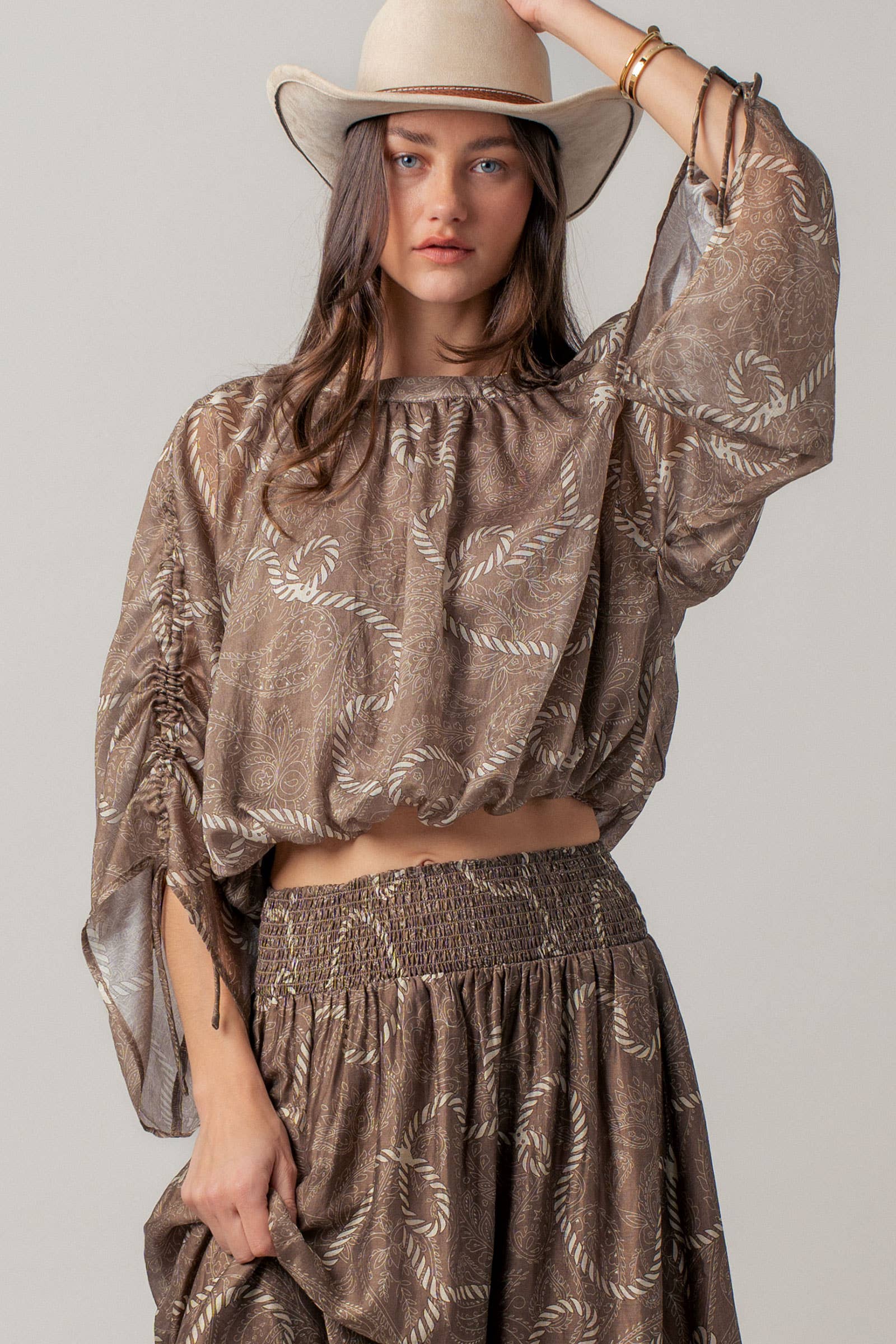 Rope Print Ruched Sleeve Blouse