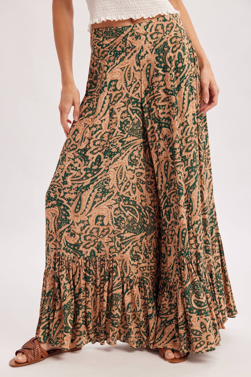 PAISLEY PRINT WIDE RUFFLED PANTS