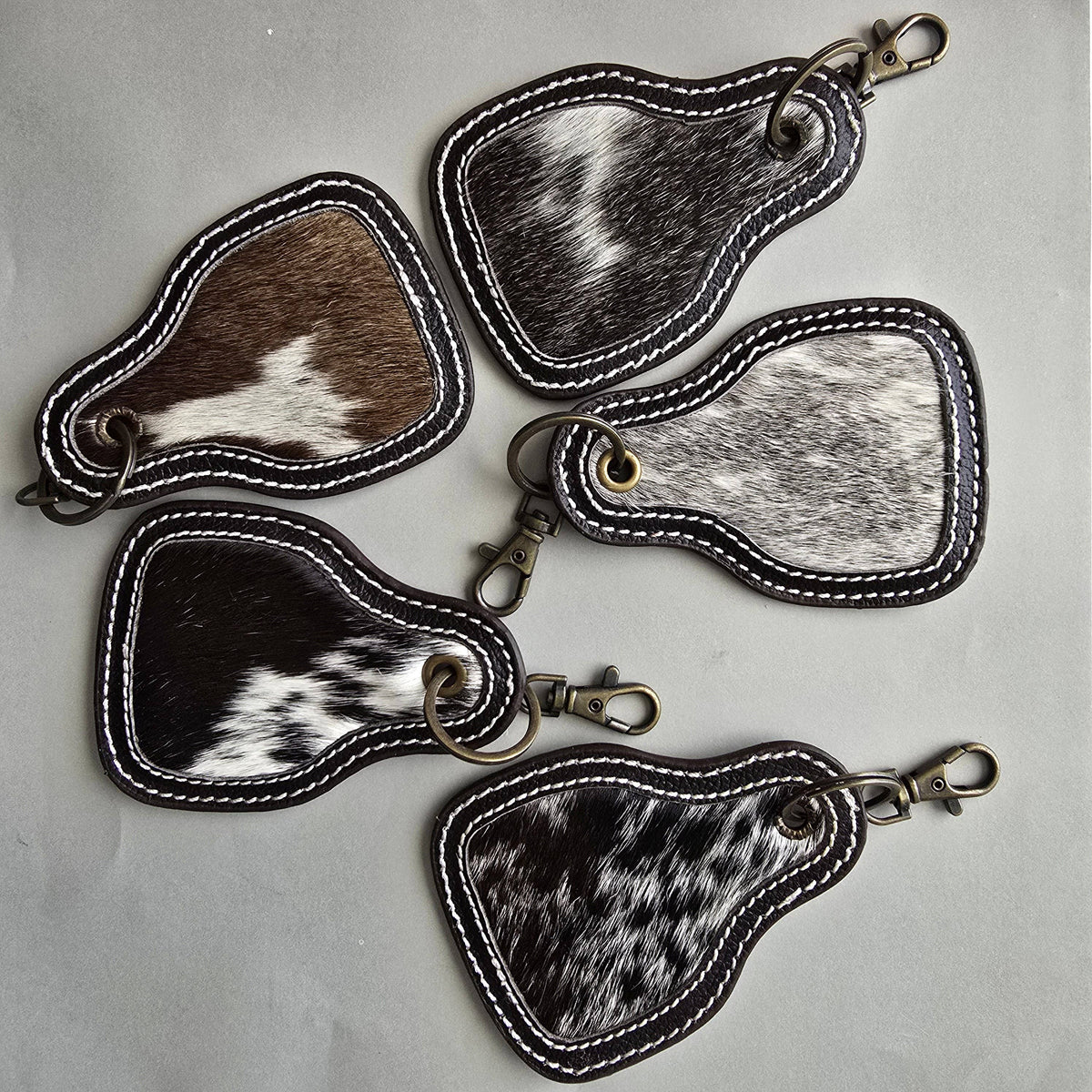 Hair-On Cowhide Keychain – Cow Tag with Leather Borders