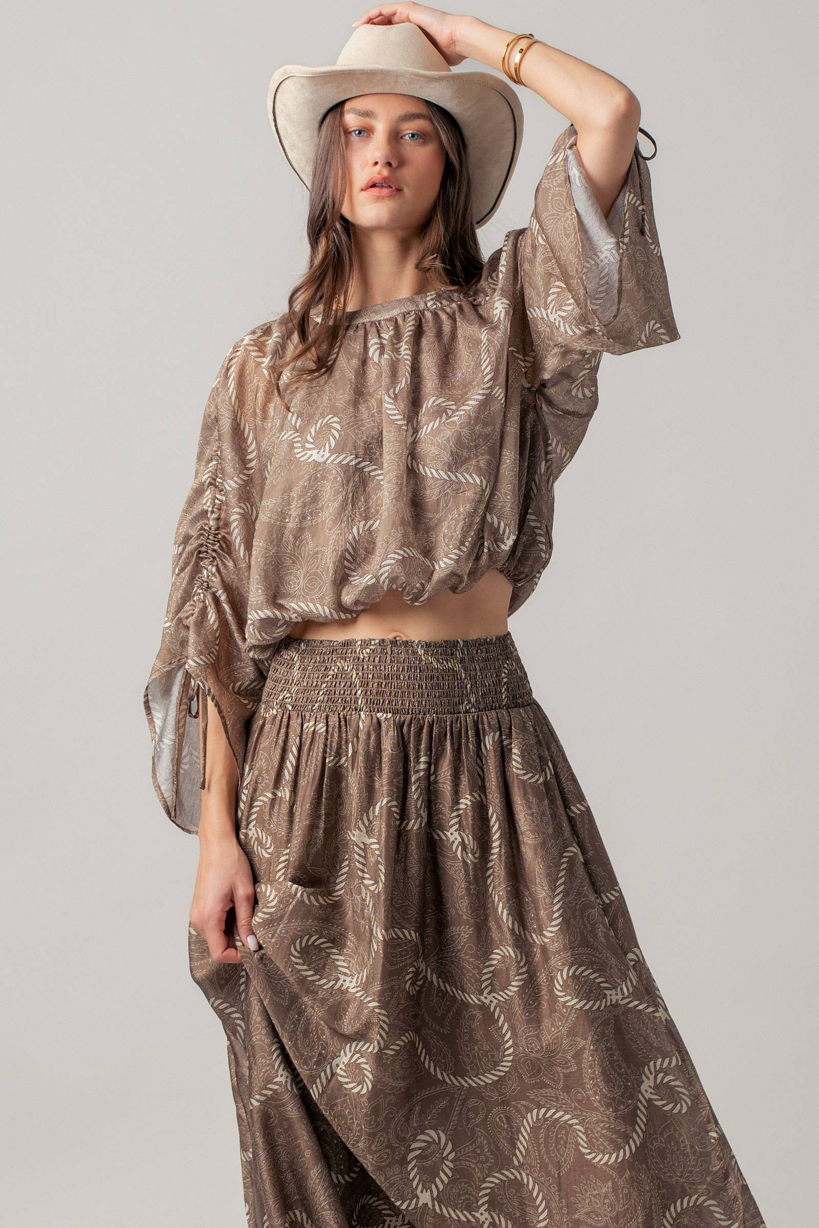 Rope Print Ruched Sleeve Blouse