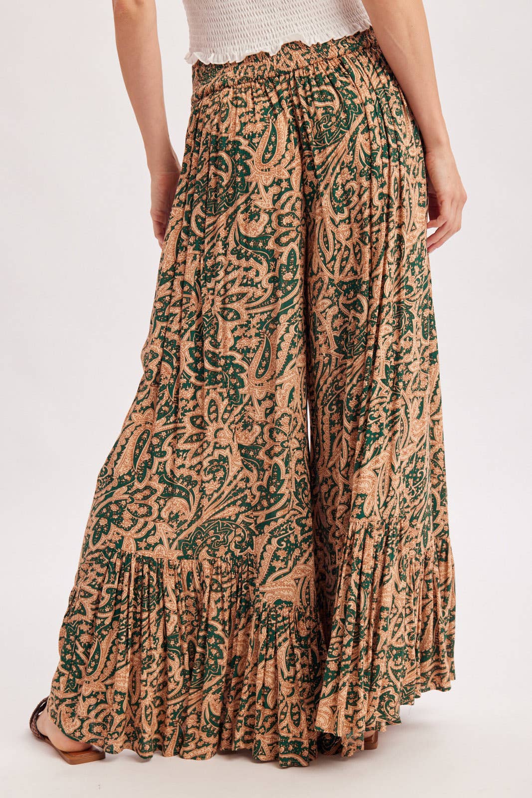 PAISLEY PRINT WIDE RUFFLED PANTS