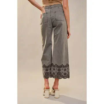 Cropped Embroidered Pants Wide Leg