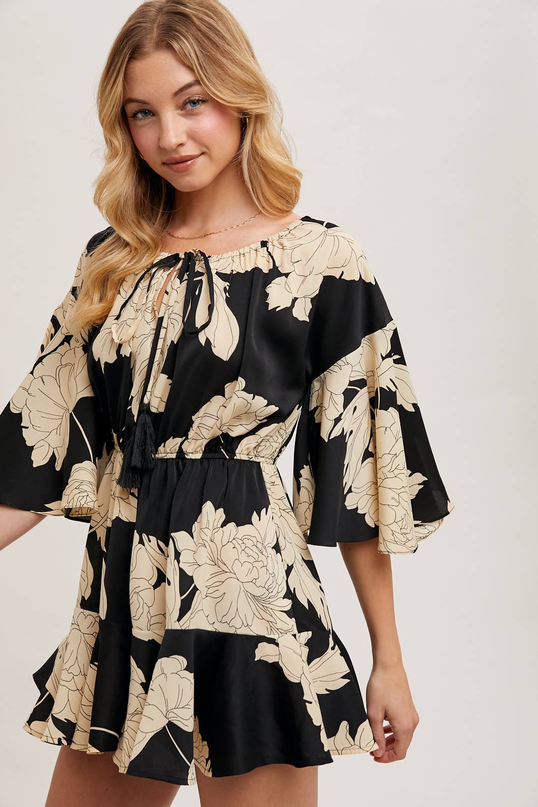 Floral Print Off-the-Shoulder Bell Sleeved Romper