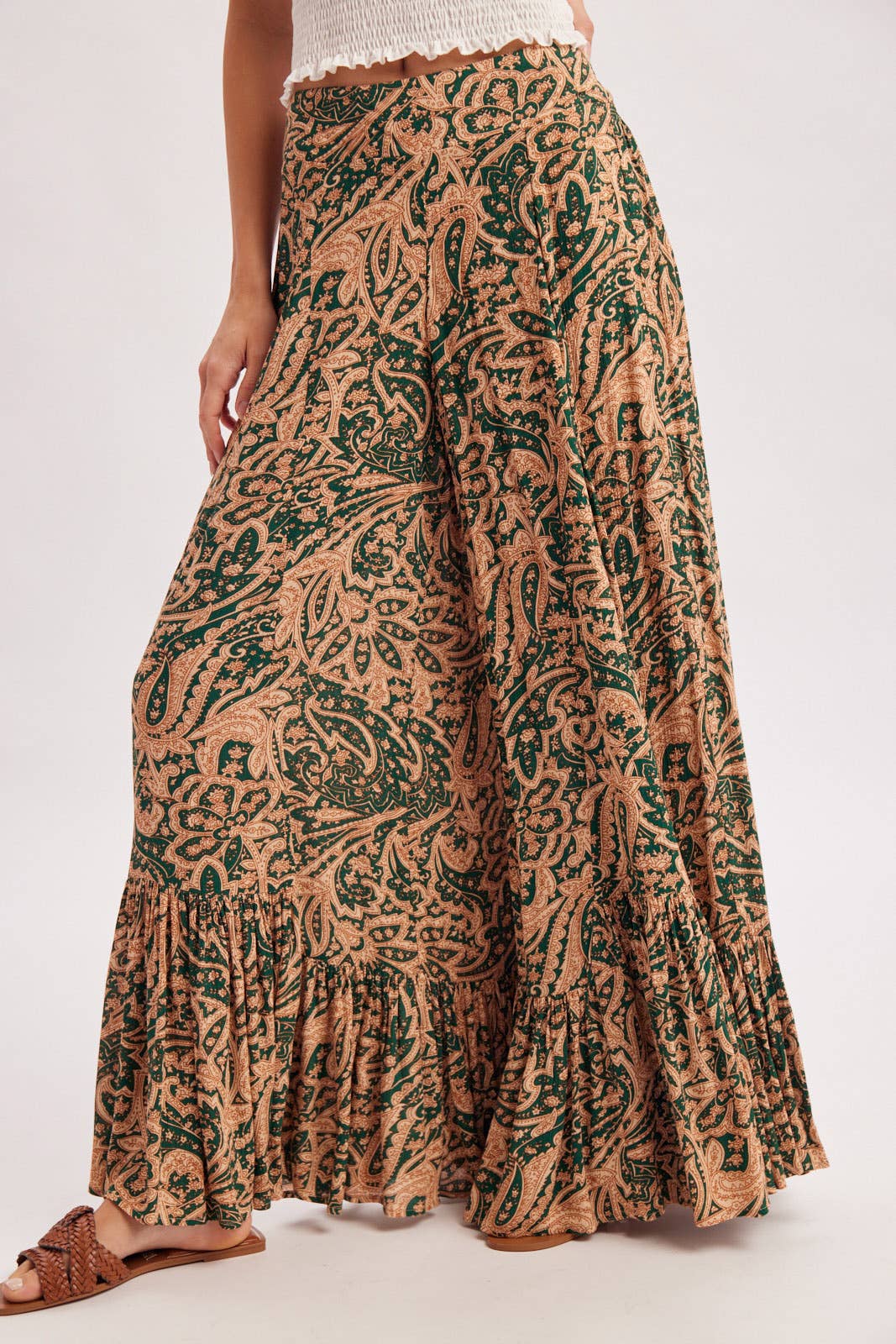 PAISLEY PRINT WIDE RUFFLED PANTS